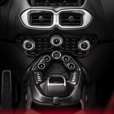 Die Anordnung der Automatik-Fahrstufen ist markant