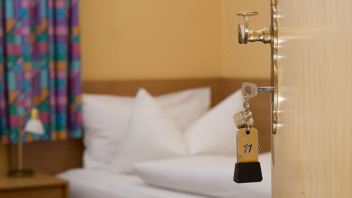 Schlüssel an Hotelzimmertür