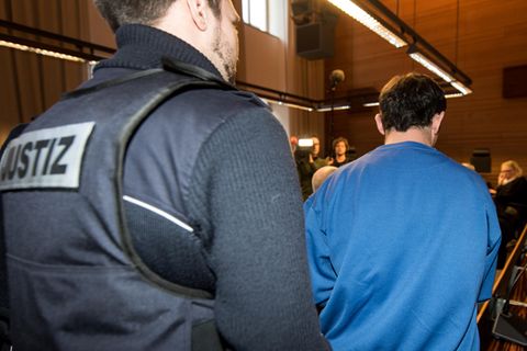 Im Prozess um den Sexualmord an einer Joggerin in Endingen bei Freiburg hat der Angeklagte die Tat gestanden