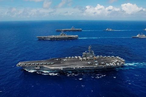 US-Flugzeugträger Ronald Reagan: Dorthin soll der Flieger unterwegs gewesen sein, als er vor Japan ins Meer stürzte