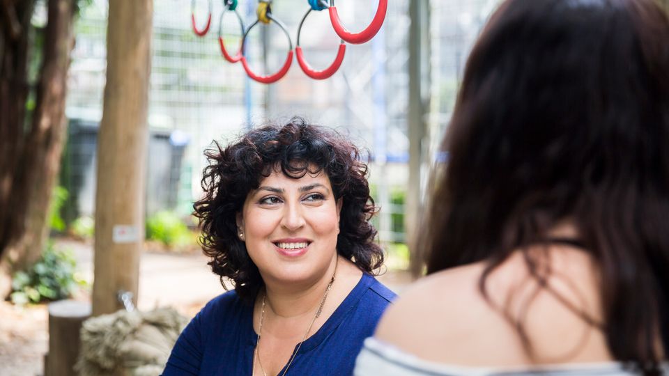 "Mutmacherin" Shabnam Jalali im Gespräch mit Melanie (Name v. d. Red. geändert)