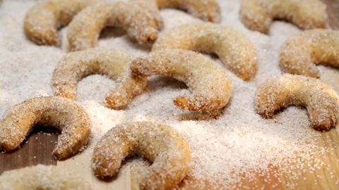 Vanillekipferl Diese Platzchen Gehen Immer Rezept Zum Nachbacken Stern De