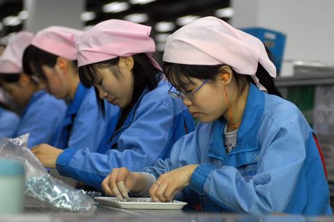 Apple - iPhone X - Überstunden - Schüler - China - Produktion