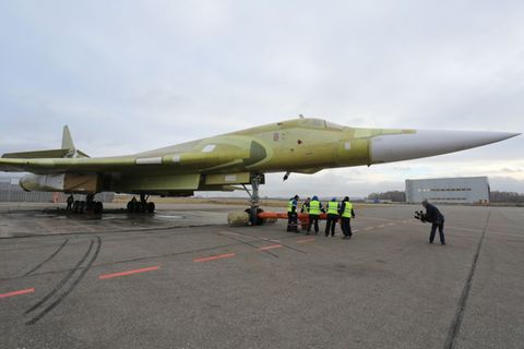 Neuer Langstreckenbomber Tu-160 M2: Russlands Luftwaffe setzt auf den modernisierten "Weißen Schwan"