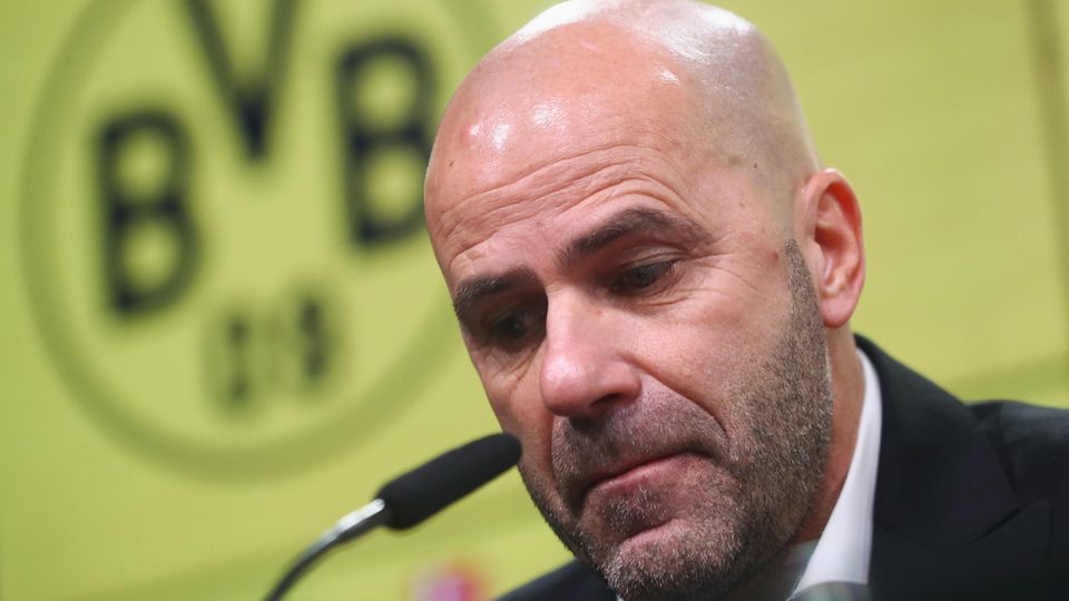 BVB-Trainer Peter Bosz nach Derby-Niederlage gegen Schalke unter Druck