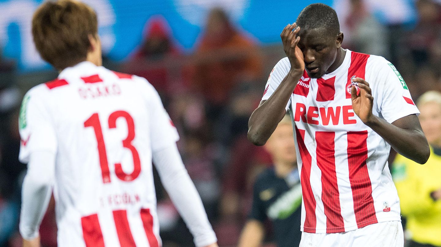 Wieder kein Tor, wieder keine Punkte: Die Kölner Spieler Guirassy (re.) und Osako während der 0:2-Pleite gegen Hertha BSC.