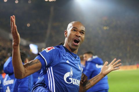 Naldo jubelt über das 4:4 von Schalke beim BVB