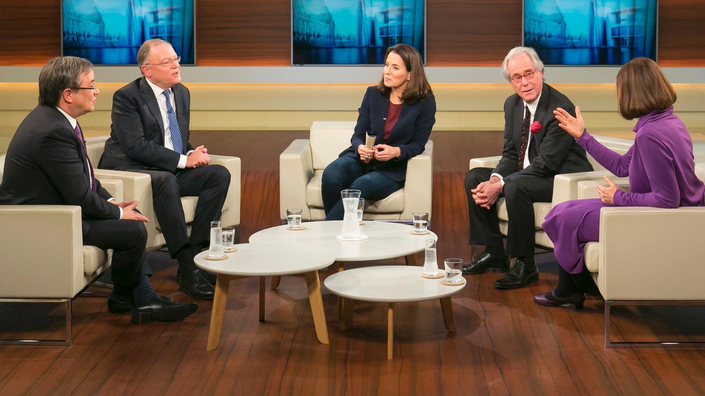 Die Gäste diskutieren bei "Anne Will" über die Regierungsbildung