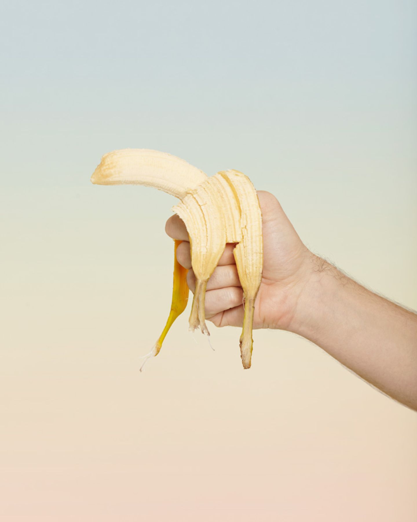 "Ich achte auf meine Hände, aber das schränkt mein Leben nicht ein. Wenn ich Feuerholz oder so etwas tragen muss, dann ziehe ich spezielle Handschuhe an." 