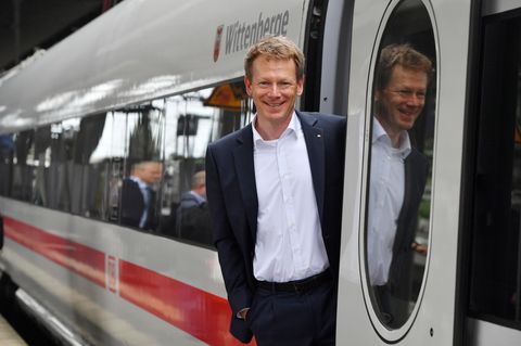 Bahn-Vorstandschef Richard Lutz:  "Wir sind bei der Pünktlichkeit noch nicht da, wo wir hin wollen."