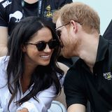 Prinz Harry und Meghan Markle verliebt bei den Invictus Games in Toronto