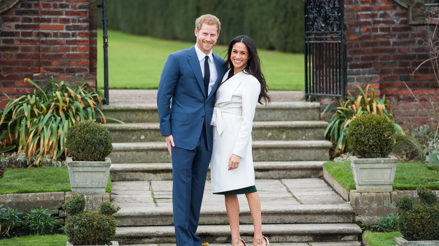 Jahresrückblick: Prinz Harry und Meghan Markle sind das Liebespaar des Jahres Prinz Harry und Meghan Markle geben ihre Verlobung bekannt