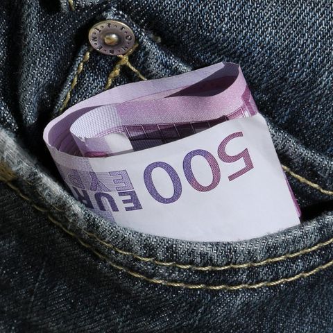 Studie: Europavergleich: Wer trägt das meiste Bargeld im Portemonnaie?
