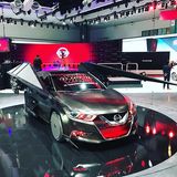 Die Geräuschkulisse passt zum Auftritt: Nissan Star Wars