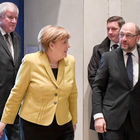 Horst Seehofer (l.), Angela Merkel (M.) und Martin Schulz (Archivbild)