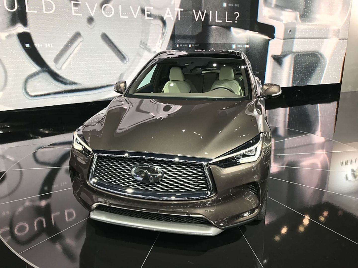 Infiniti QX50 auf der Los Angeles Autoshow