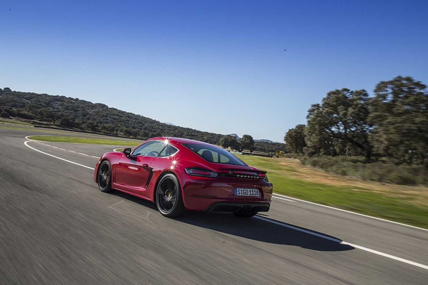Porsche 718 Cayman GTS - 290 km/h schnell