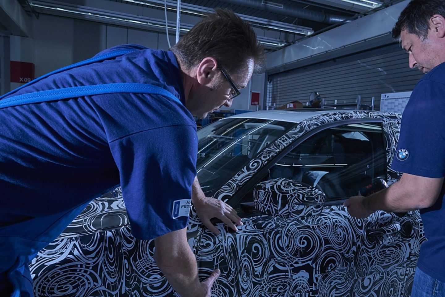 BMW Tarnwerkstatt FIZ München