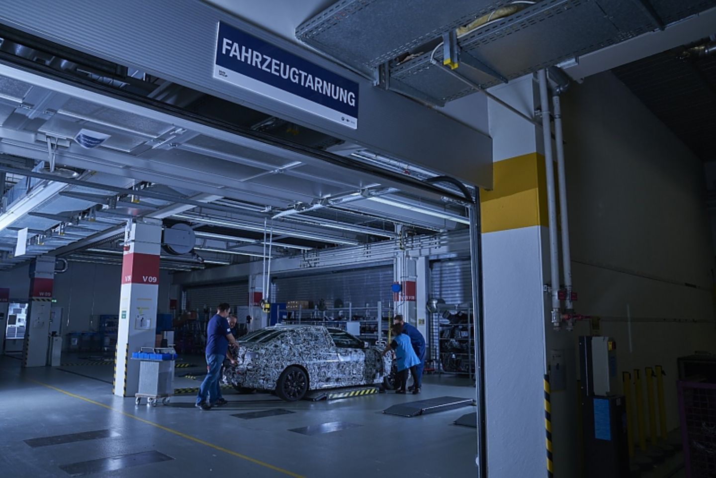 BMW Tarnwerkstatt FIZ München