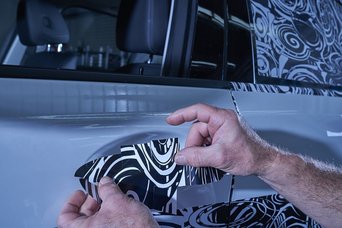 BMW Tarnwerkstatt FIZ München