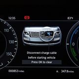 Range Rover P400e Plug-In-Hybrid - das Akkupaket lädt sich in zweieinhalb Stunden