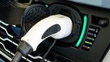 Range Rover P400e Plug-In-Hybrid