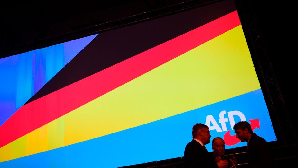 Die AfD hat dazugelernt: Streitigkeiten werden nun im Hinterzimmer ausgetragen