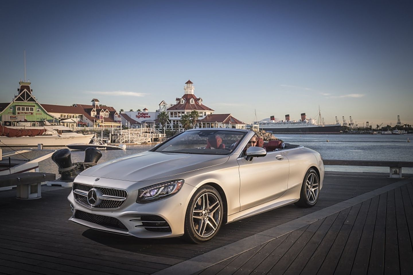 Mercedes S 560 Cabrio - 250 km/h schnell