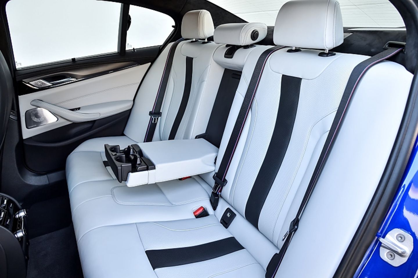 BMW M5 - viel Platz auch im Fond