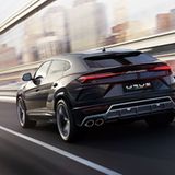 Nach 3,6 Sekunden erreicht der Lamborghini Urus Landstraßentempo