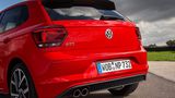 Neue LED-Leuchten bestimmen neben dem Heckspoiler die Rückansicht des VW Polo GTI 2018