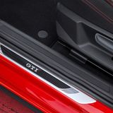 Unübersehbar auch auf der Einstiegsleiste VW Polo GTI 2018