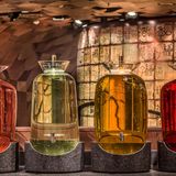 Die Getränke sind ungewöhnlich: Beispielsweise wird mithilfe von Dampf der Geschmack von Teeblättern extrahiert. Das soll für noch mehr Geschmack sorgen.