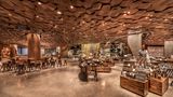 China ist für Starbucks ein wichtiger und vor allem wachsender Markt. Kein Wunder also, dass in Shanghai die größte Filiale der Welt entstand.