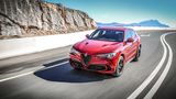 Alfa Romeo Stelvio Quadrifoglio - das Heck keilt gerne einmal aus