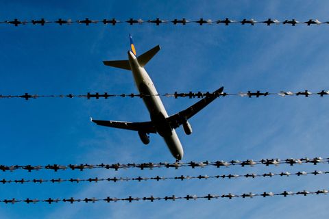 Manchmal verlaufen Abschiebungen leise, ohne Protest