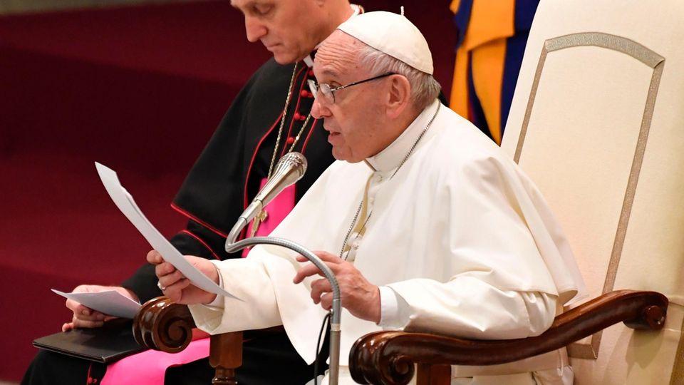 Papst Franziskus rief zur Wahrung des Status quo von Jerusalem auf und mahnte zu "Besonnenheit und Vorsicht"