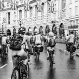 "Naked Britain" - Nudismus in der heutigen Gesellschaft