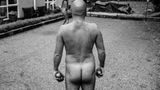 "Naked Britain" - Nudismus in der heutigen Gesellschaft