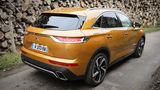 DS 7 Crossback hat eine recht hohe Ladekante