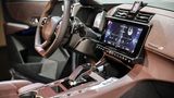 Das Cockpit des DS 7 Crossback ist verspielt