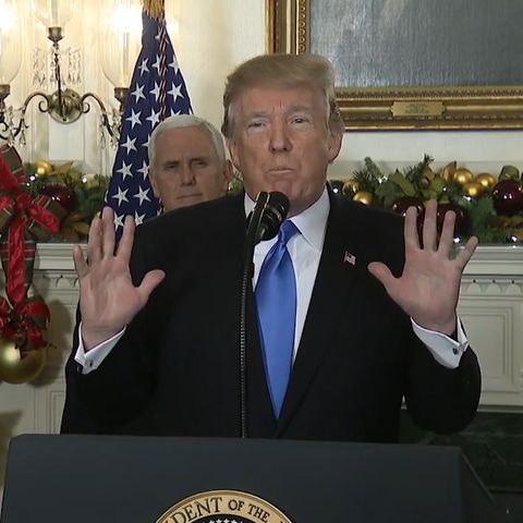 Merkwürdige Aussprache: Verrutscht Donald Trump bei dieser Rede das Gebiss?
