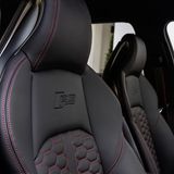 Audi RS4 Avant - die Kopfstützen des Ingolstädters sind zu kurz