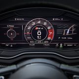 Audi RS4 Avant - die Instrumente sind animiert, aber etwas blass