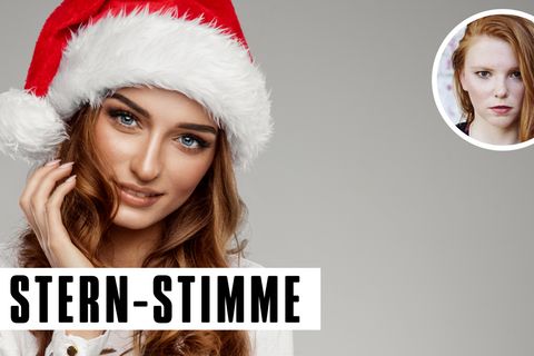 Wenn alles Strahlen nichts genützt hat, sitzt frau Weihnachten doch vor dem TV.