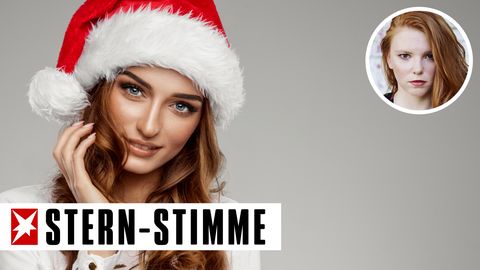 Wenn alles Strahlen nichts genützt hat, sitzt frau Weihnachten doch vor dem TV.