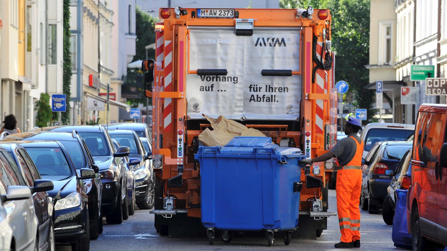 Nürnberg Obdachloser Müllwagen