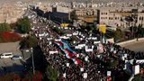 Israel-Proteste: Anhänger der Bürgerkriegspartei Huthi demonstrieren in Jemens Hauptstadt Sanaa