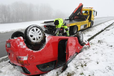 schnee eis unfälle