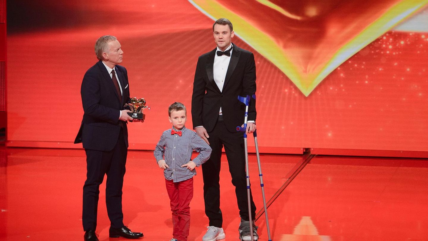 Manuel Neuer Manuel neuer